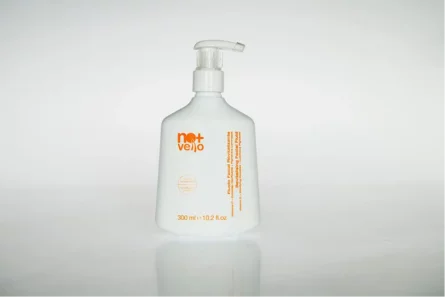 Fluid facial revitalizat cu vitamina C Nomasvello